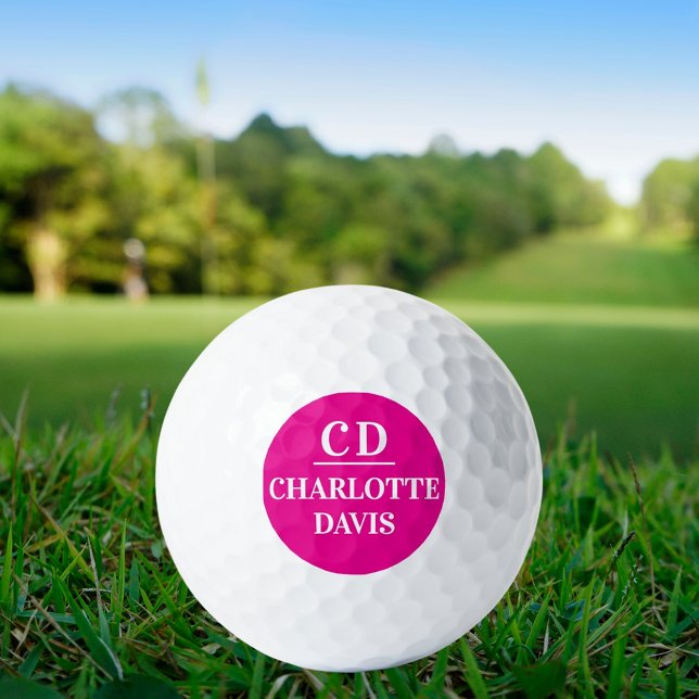 Balles De Golf Nom de monogramme blanc rose chaud (Créateur téléchargé)