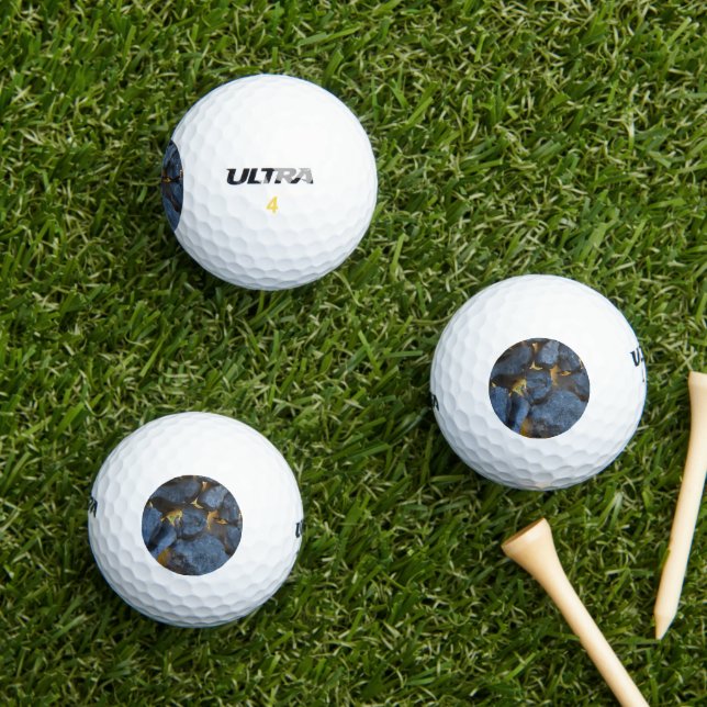 Balles De Golf Photographie russe à mur de pierre croate (Herbe in situ)