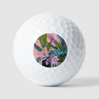 Balles De Golf Tropical pink flamingos set against lush green