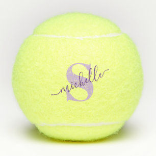 Balles De Tennis Calligraphie Nom du monogramme personnalisé Purple