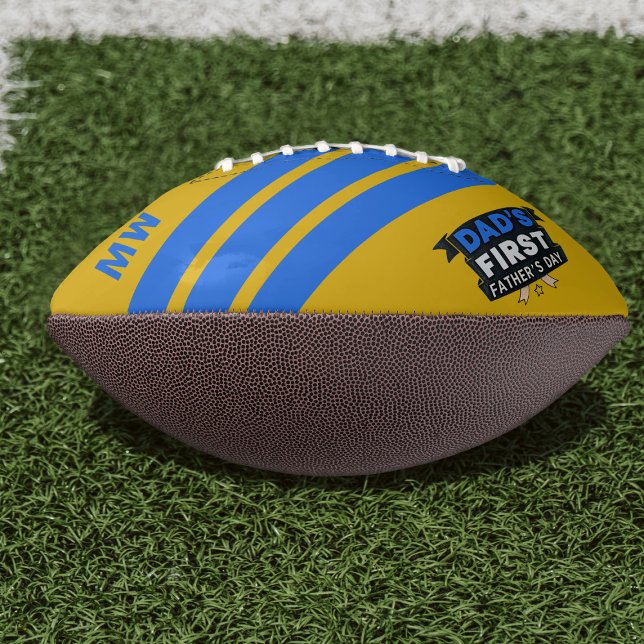 Ballon De Foot Le football de première Fête des pères de papa (Hup! Perfect gift for the dad on his first father's day. Add his initials!)