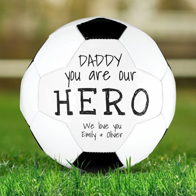 Ballon De Foot Papa, tu es notre Héros Noms des Enfants (Créateur téléchargé)