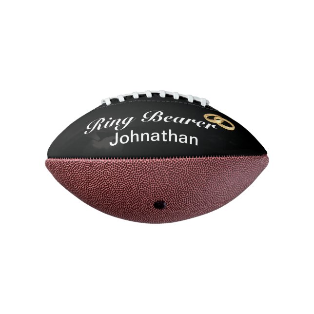 Ballon De Foot Ring Bearer Black White Faux Gold Wedding Rings  (Tourné à 270°)