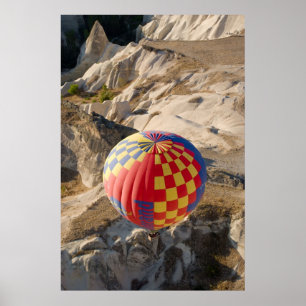Ballons à air chaud au-dessus de Cappadocia Poster