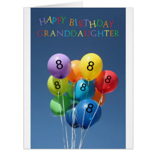 Ballons colorés à 8 ans de la petite-fille