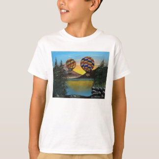 Balloon Hot Air ride over the River RenmaDesign T-Shirt