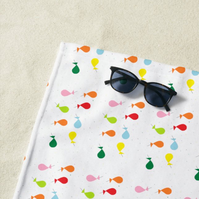 Balloon party beach towel (In Situ)