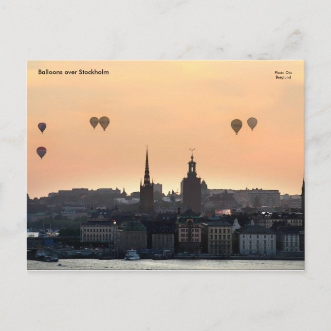 Balloons over Stockholm. Postcard (Front)