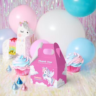 Ballotins à une fête d'anniversaire magique.