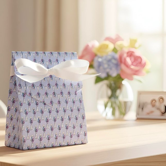 Ballotins Abbey Favor Boxes (Créateur téléchargé)