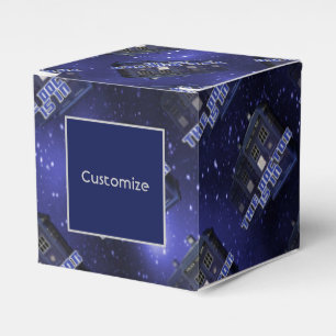 Ballotins Ballotin de cube en cabine téléphonique de polic