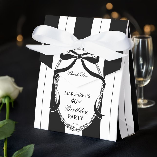 Ballotins Blancs noir rétro rayures d'anniversaire faveurs p (Black and white retro stripes birthday party favors personalized name favor boxes)