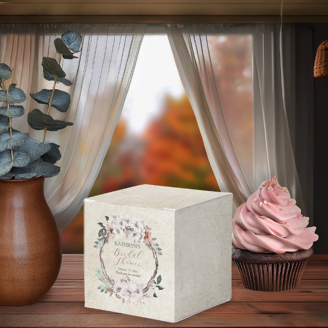 Ballotins Boho automne floral mariage décontracté (Boho Muted Fall Floral and Grapevine Wreath "Fall in Love" Bridal Shower Collection Favor Box)