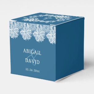 Ballotins Dentelle blanche sur le Cube Mariage religieux ble