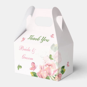 Ballotins fleurs roses chaudes vert feuille papillons mariag