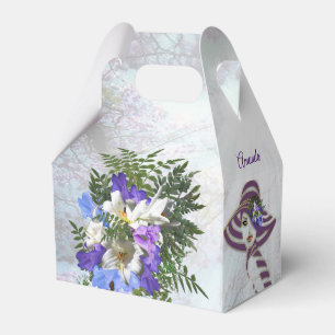 Ballotins Jacaranda Blooms & Lily Bouquet Boîte Cadeau
