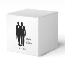 Mariage gris argenté avec des noms et des dates