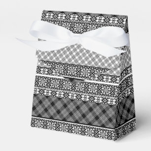 Ballotins Patchwork rayé noir et blanc avec dentelle