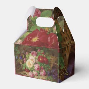 Ballotins Pièce rose au plancher de la forêt avec des papill