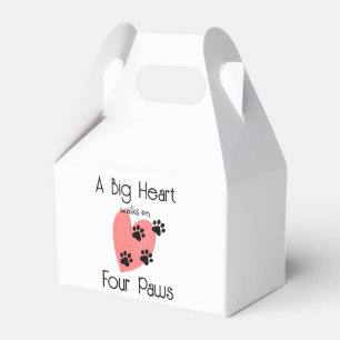 Ballotins Un Grand Coeur marche sur quatre pattes - Cute Pet