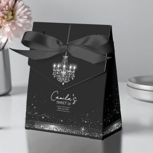 Ballotins Vieux Hollywood B & W Chandelier Sweet 16 ID1108