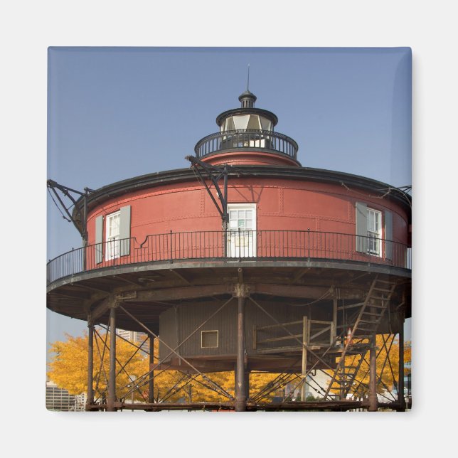 BALTIMORE, MARYLAND. USA. Seven-Foot Knoll Magnet (Front)