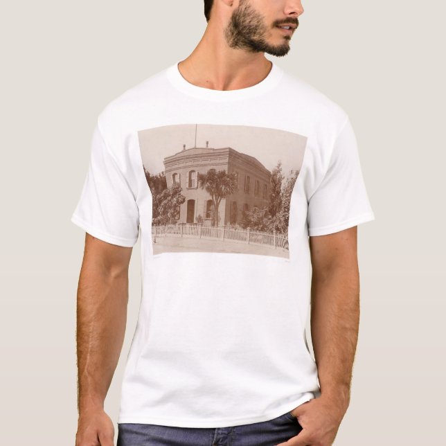 Bancroft Library at 1538 Valencia Street (1421) T-Shirt (Front)