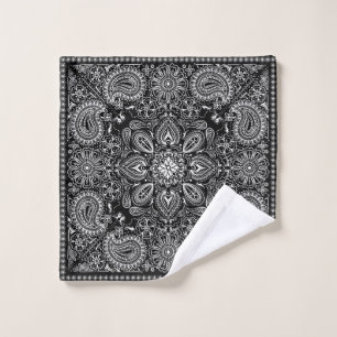 Bandana noire ornée