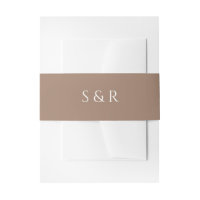 Invitation élégante avec monogramme en moka