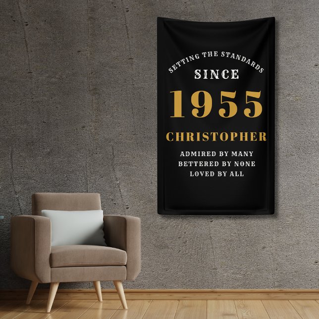 Banderoles 70e Anniversaire Né 1955 Ajouter un nom Or Noir (70th birthday black and gold wall banner for those born in 1955. Personalize with name and year.)