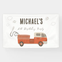 Bienvenue d'anniversaire au camion de pompiers