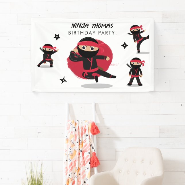 Banderoles Cute Ninja Warrior Black & Red Anniversaire de enf (En situation)