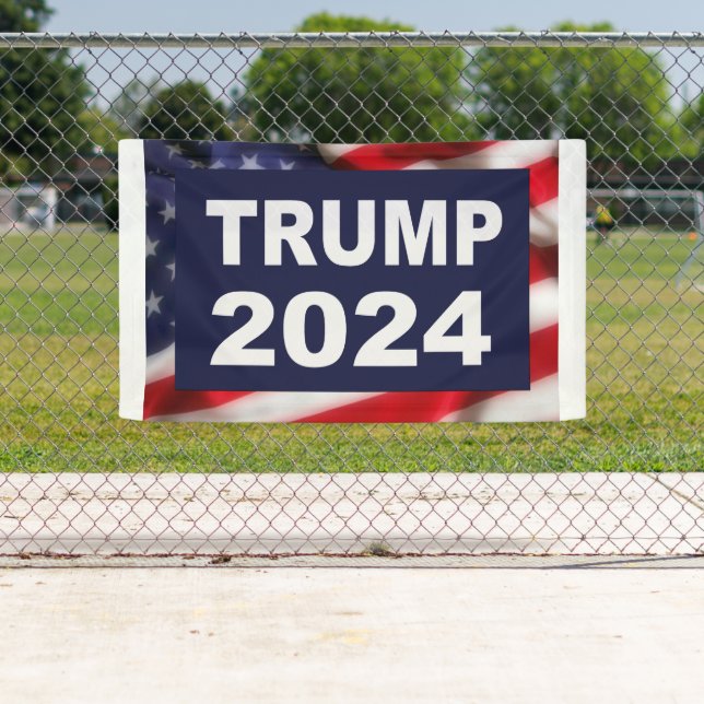Banderoles Drapeau américain Trump 2024 (En situation)