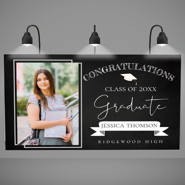 Banderoles Élégante Classe Noir Blanc De 2025 Diplôme Photo (Elegant Black White Class Of 2024 Photo Graduation Banner)