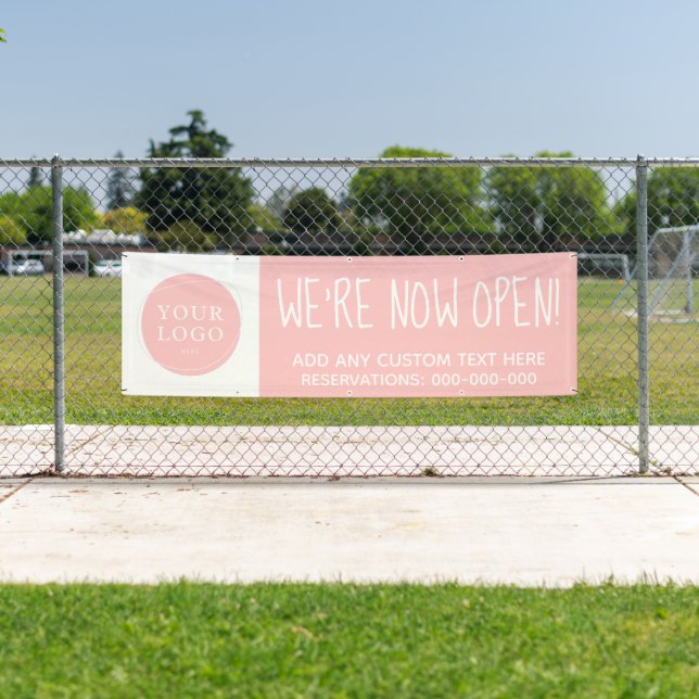 Banderoles Logo rose vierge de script Nous sommes maintenant  (En situation)