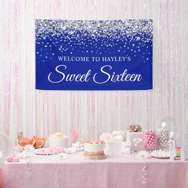 Banderoles Parties scintillant d'argent sur le Sweet sixteen  (Fête)