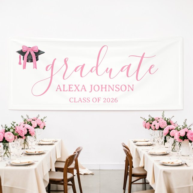 Banderoles Pink Bow Graduation Cap Class Of 2026 Banner (Créateur téléchargé)