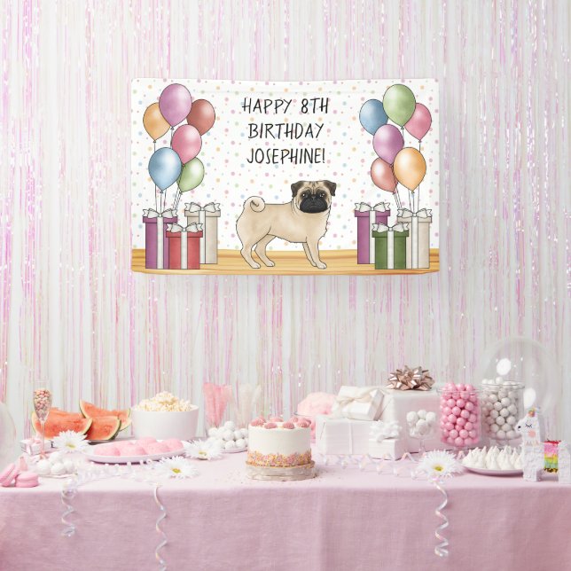 Banderoles Un Carlin-chien coloré Pastels Joyeux Anniversaire (Fête)