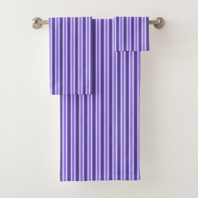 Bandes de bonbons violettes et blanches (En situation)