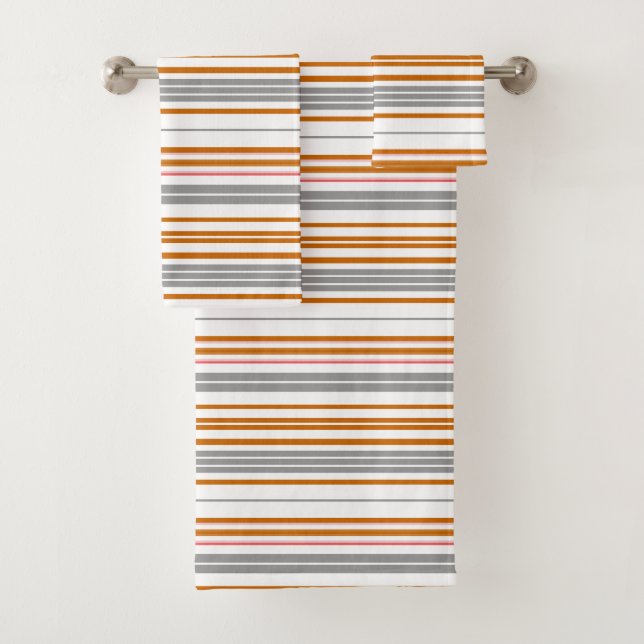 Bandes marron gris mignonne (En situation)