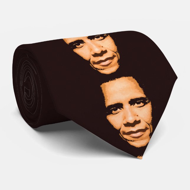 Barack Obama font face à la cravate (Roulé)