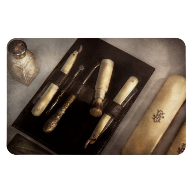 Barber - Shaving - The shaving kit Magnet (Horizontal)