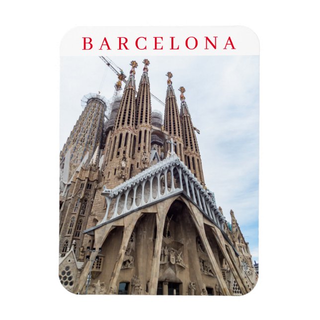 Barcelona Sagrada Familia view fridge magnet (Vertical)