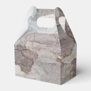 Bark of plane tree favor box
