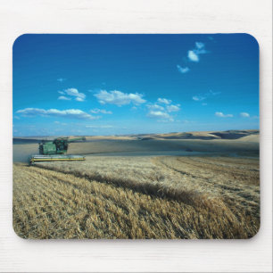 Barley harvest mouse pad