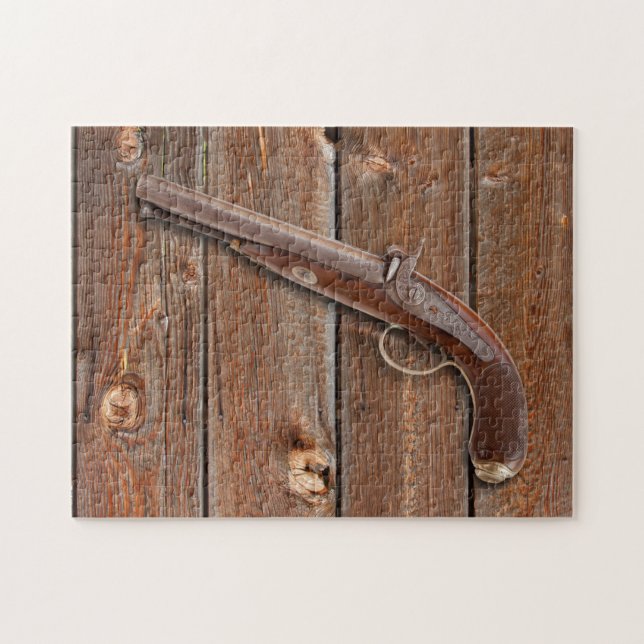 BARN BOARD WITH GUN JIGSAW PUZZLE (Horizontal)