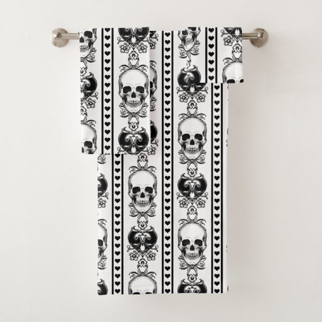 Baroque Skull Stripe Pattern White Bath Towel Set (Insitu)