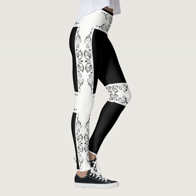 baroque style. leggings (Right)