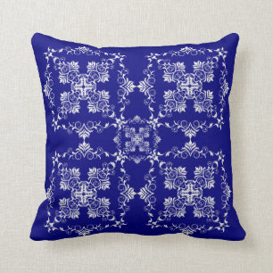 Baroque style pattern.Christmas motif. Throw Pillow