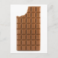 Barre de chocolat avec une carte postale absente